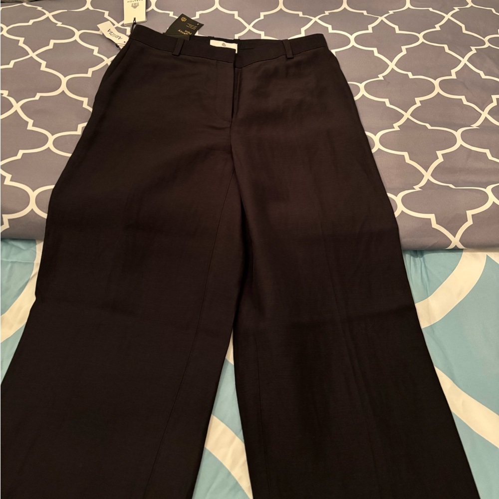 Aritzia Agency linen pant black size 4